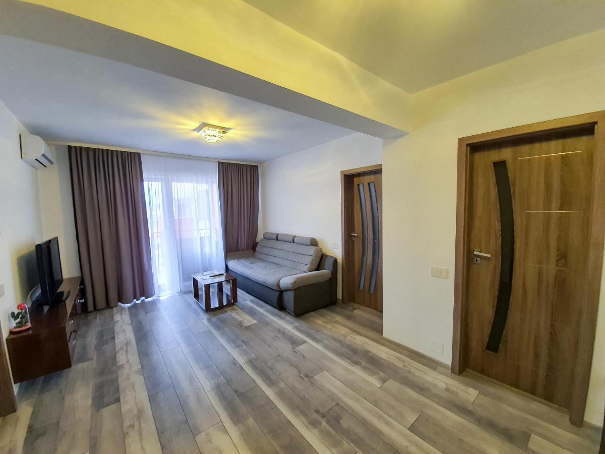 Central.Deluxe.Apartament.ออราแด ภายนอก รูปภาพ