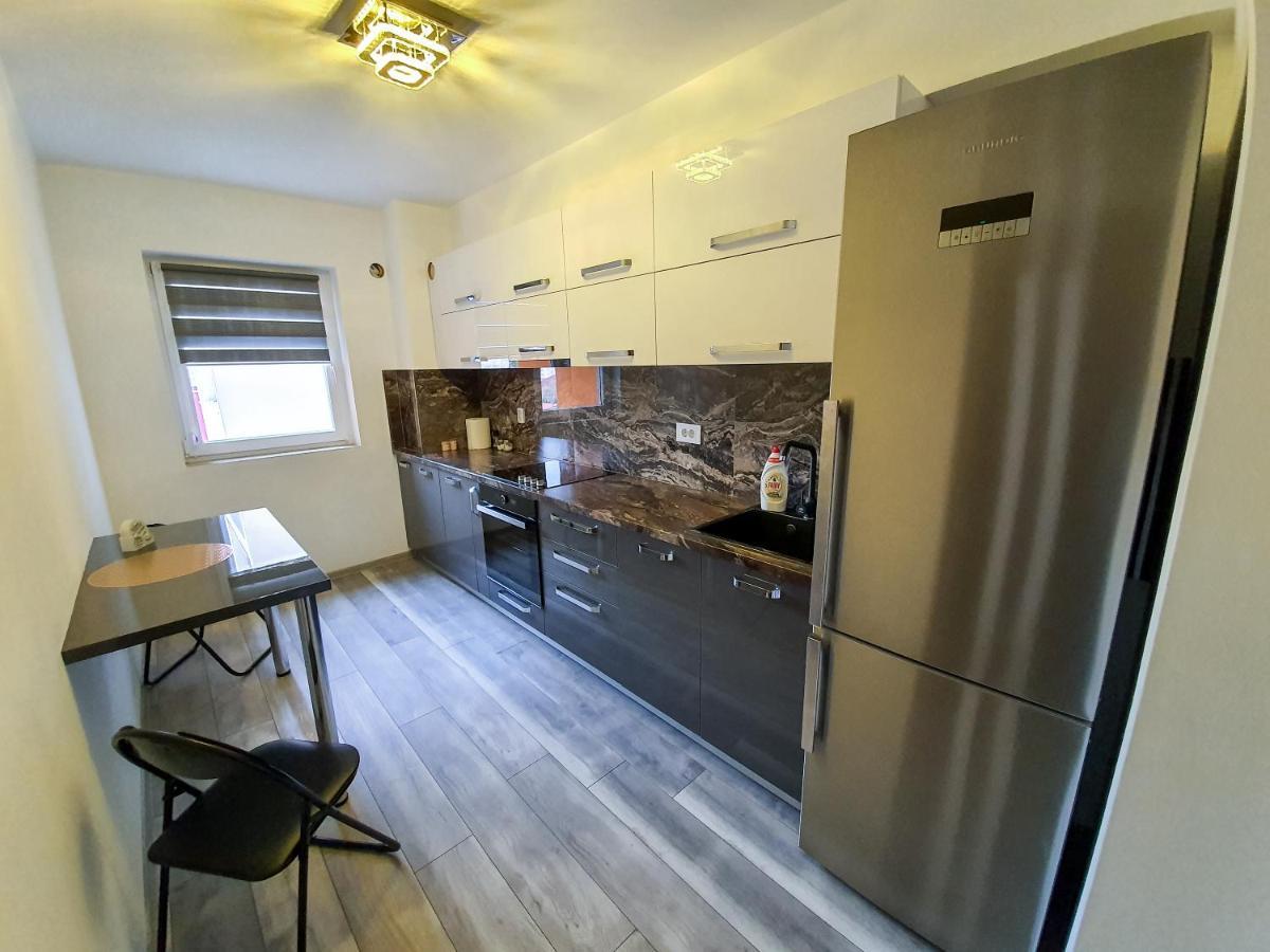 Central.Deluxe.Apartament.ออราแด ภายนอก รูปภาพ