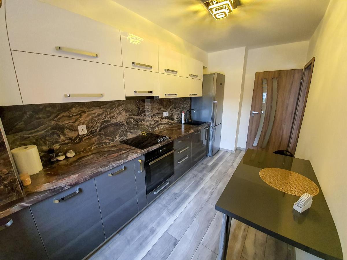Central.Deluxe.Apartament.ออราแด ภายนอก รูปภาพ