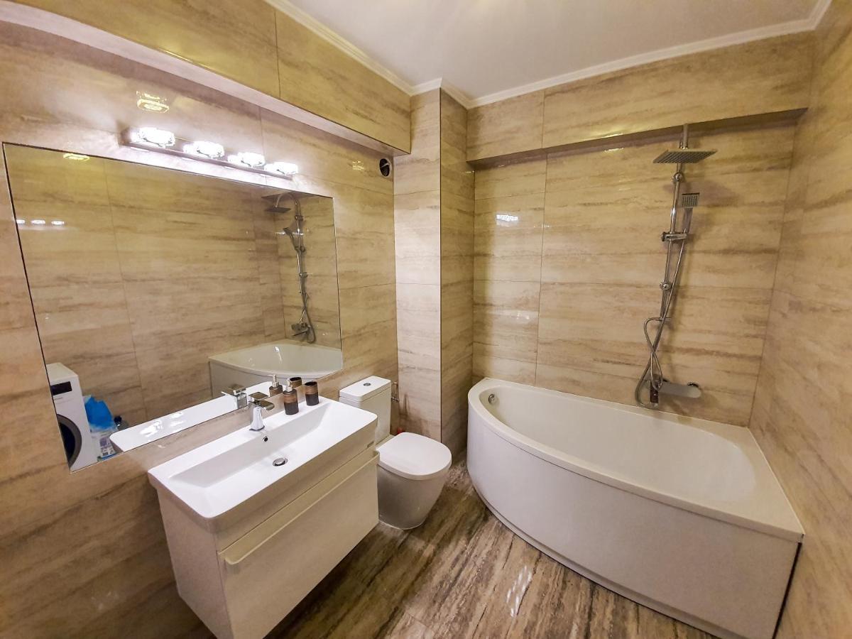 Central.Deluxe.Apartament.ออราแด ภายนอก รูปภาพ