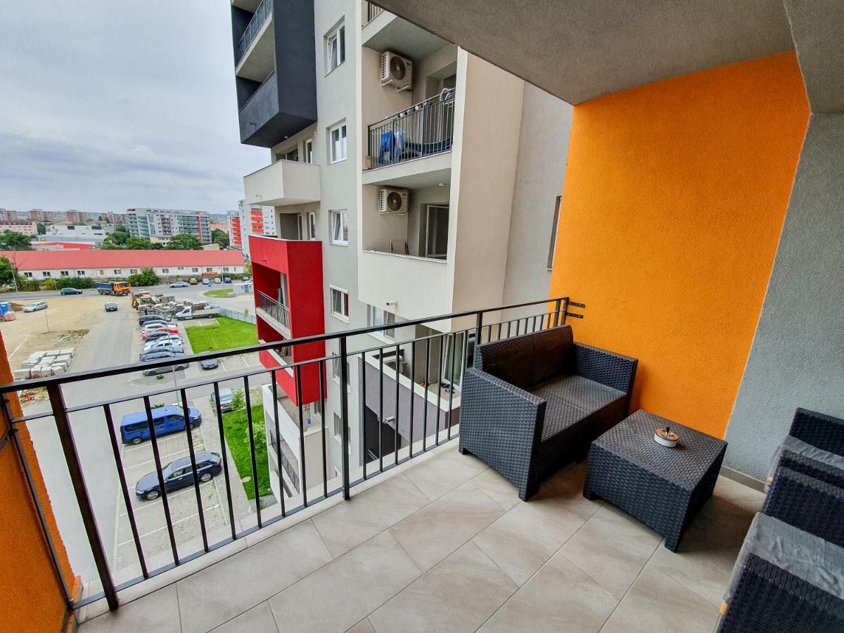 Central.Deluxe.Apartament.ออราแด ภายนอก รูปภาพ